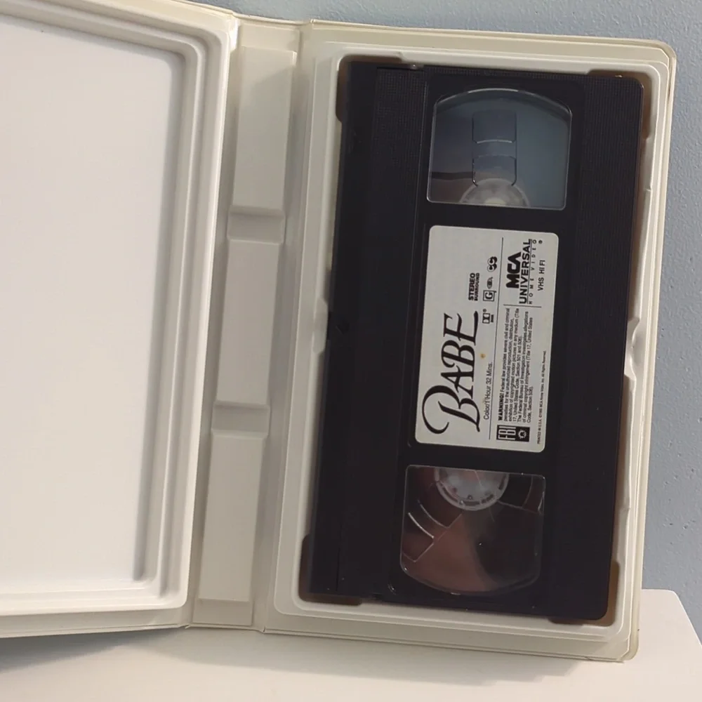 Babe Vintage VHS 1995